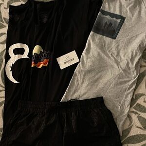 ZYIA 5 pc. Set 1 Tee, 3 tanks & Black Leopard Shorts - Black & Gray XXL